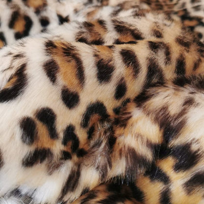 Fine Leopard Faux-Fur Blanket Throw